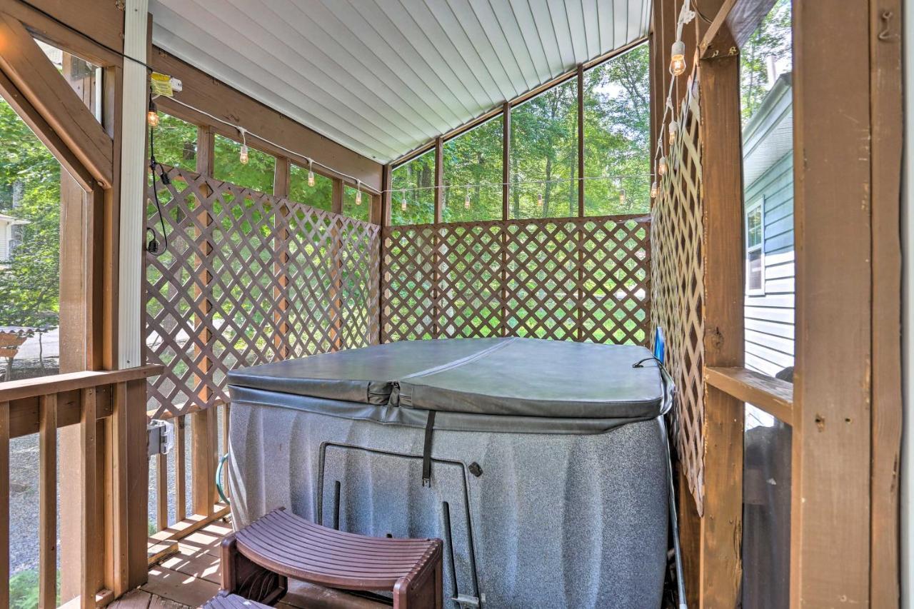 Henryville Home With Hot Tub About 5 Mi To Camelback! Luaran gambar