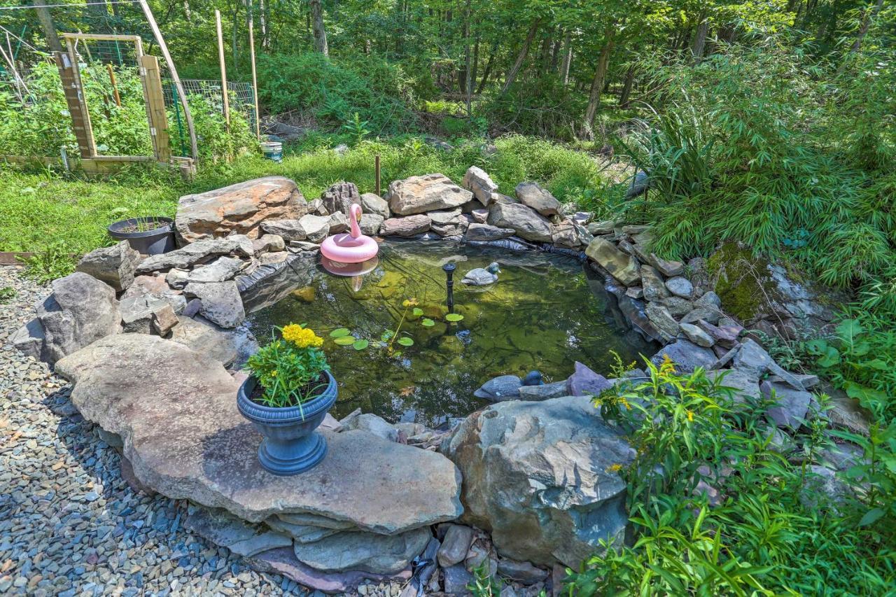 Henryville Home With Hot Tub About 5 Mi To Camelback! Luaran gambar