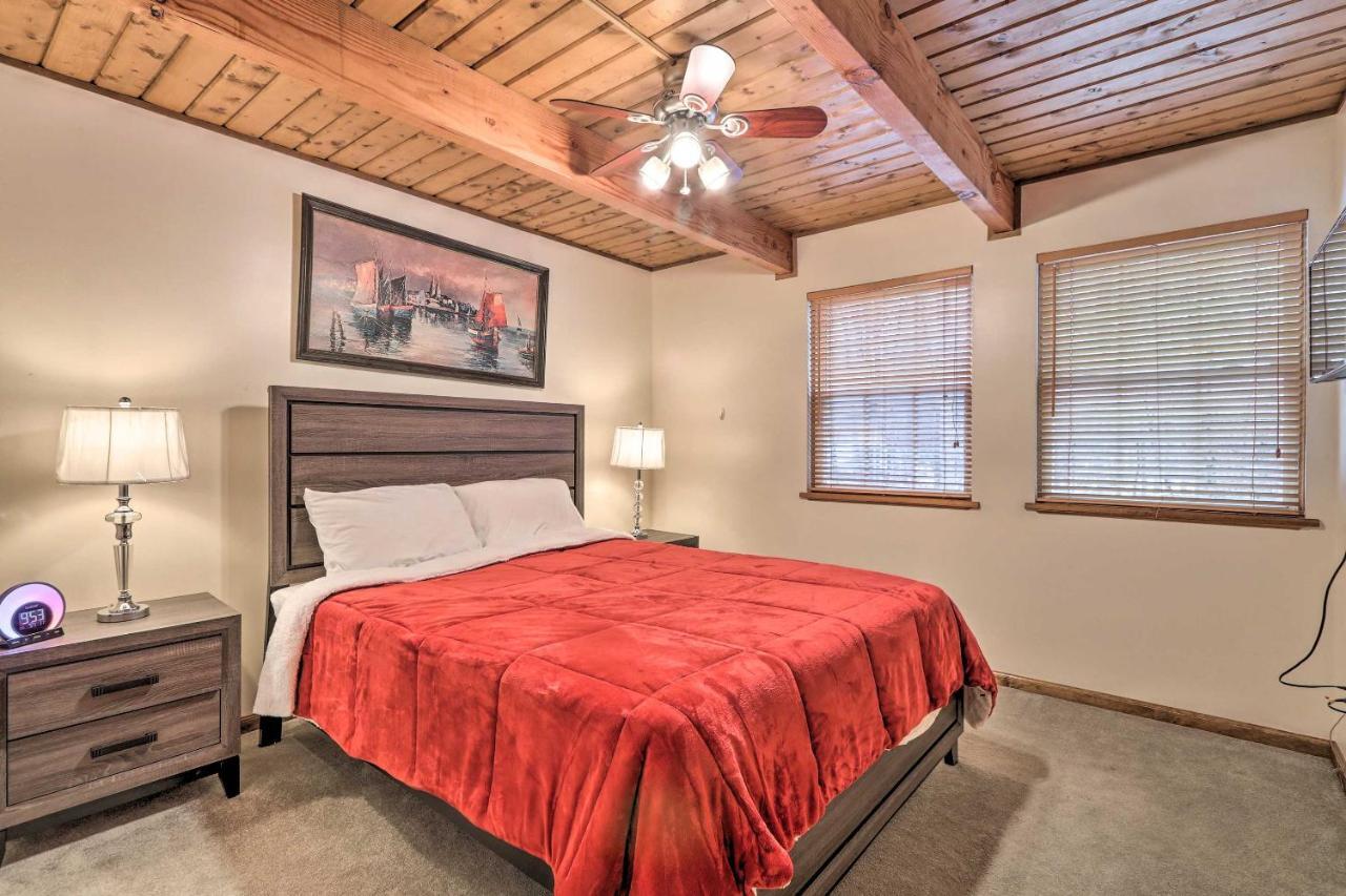 Henryville Home With Hot Tub About 5 Mi To Camelback! Luaran gambar